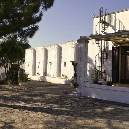 Masseria 77 * Montalbano (Apulia)