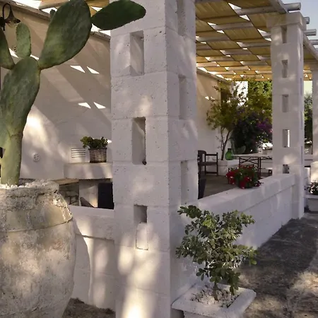 Guest house Masseria 77 Montalbano (Apulia)